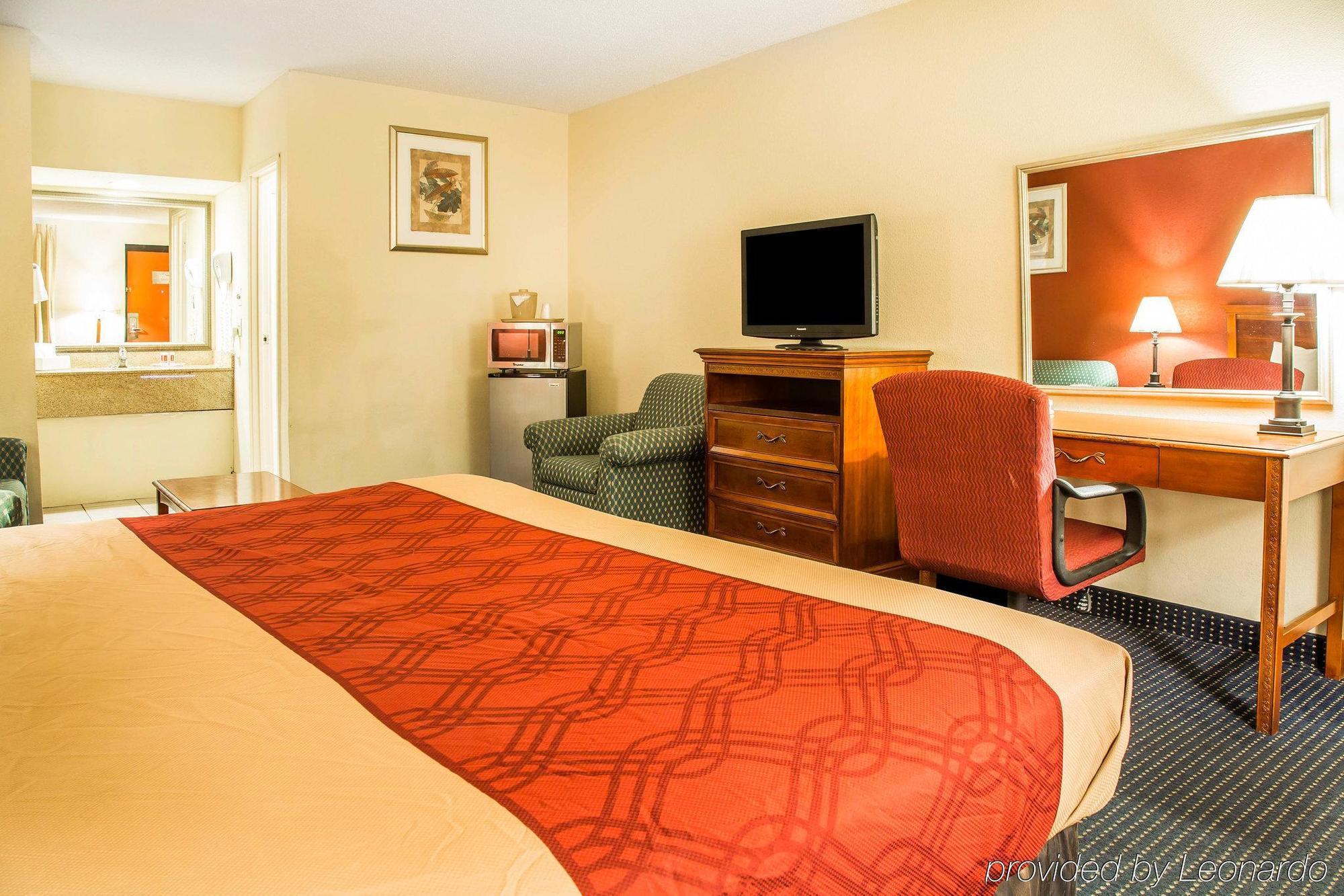 Red Carpet Inn Norwalk Kültér fotó