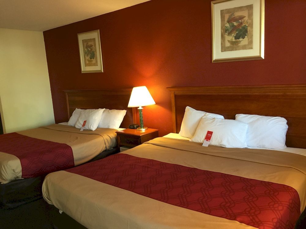 Red Carpet Inn Norwalk Kültér fotó